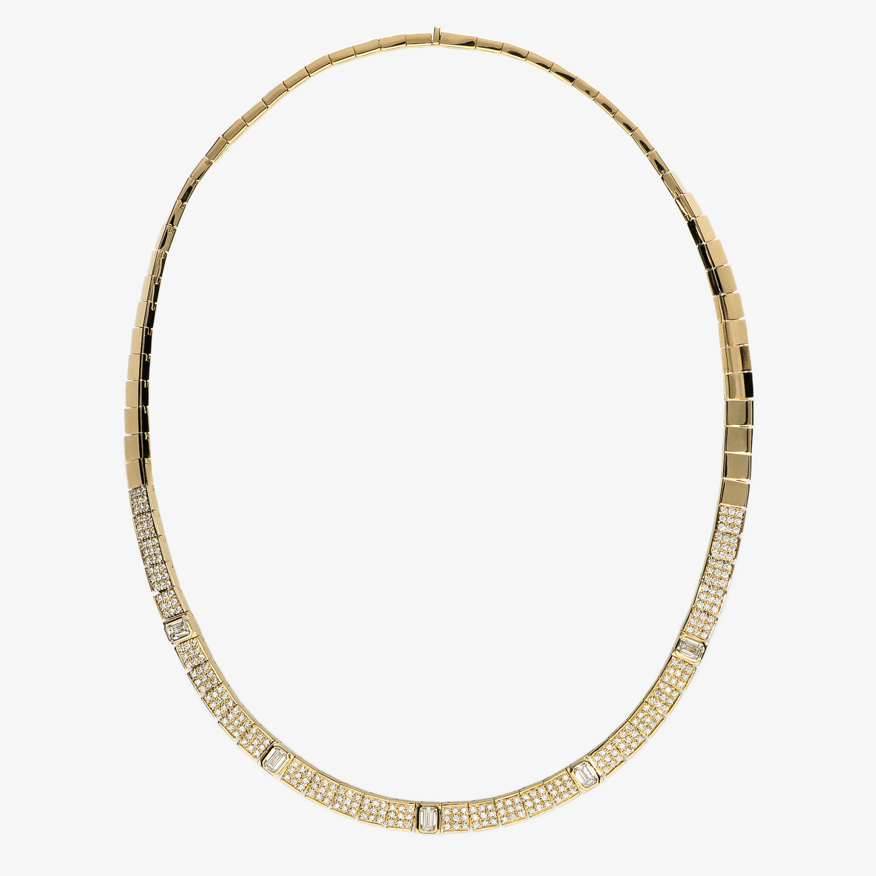 Collana Polo in oro giallo 18 carati con diamanti naturali taglio smeraldo e brillante