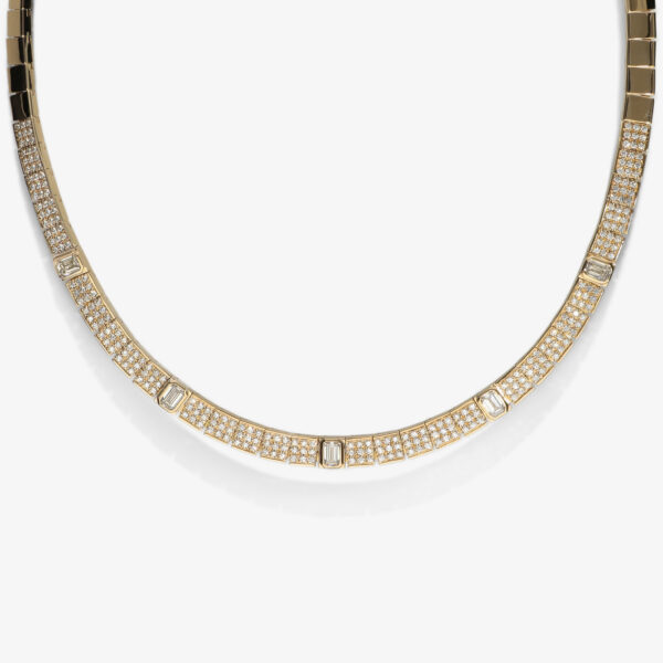 Collana Polo in oro giallo 18 carati con diamanti naturali taglio brillante e smeraldo