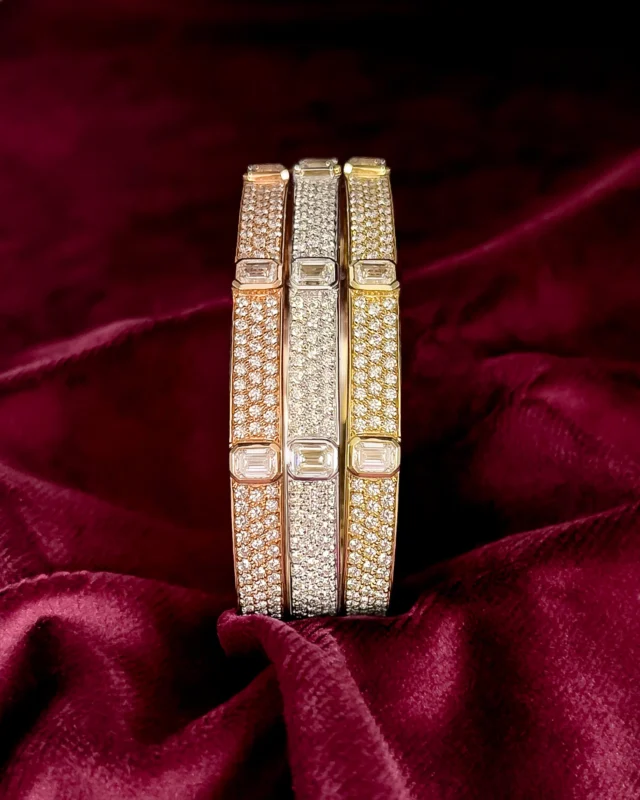 Polo bracelets ignites a powerful emotion, crafted through details that speak directly to the heart.#leopizzo #italianfabrica #highjewelryhouseCollezione Polo 29404